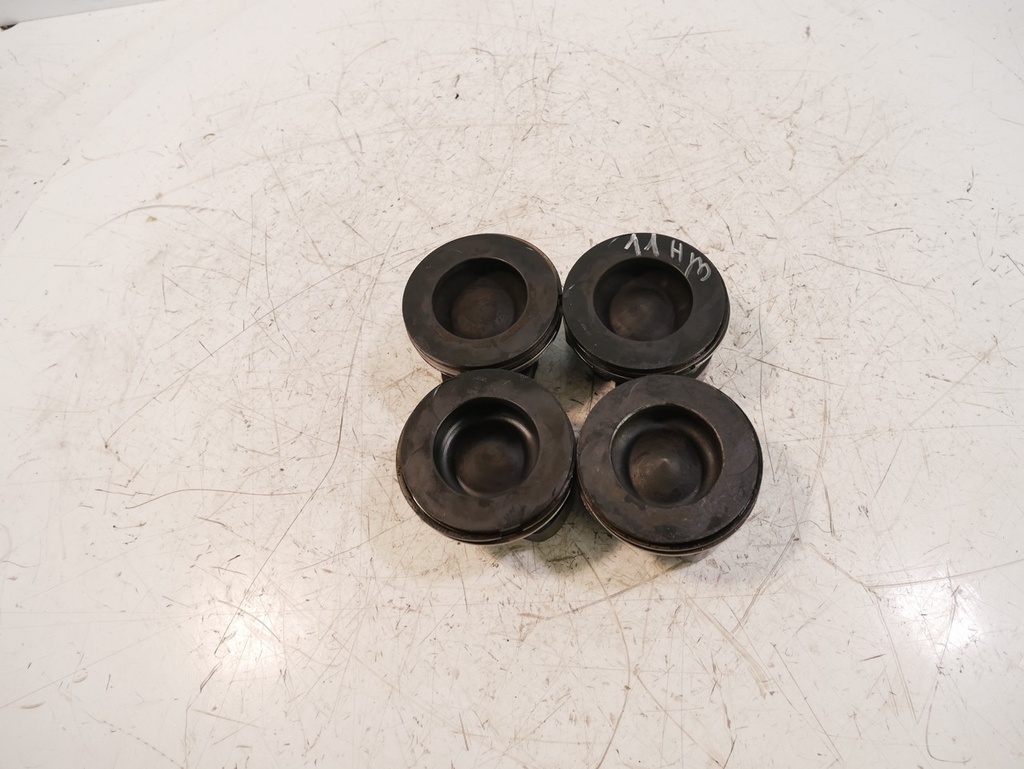[MTD-456117] 4x Pistón Nissan Navara NP300 Pick-Up 2.3 DCI YS23DDTT YS23 YS23E280 85MT