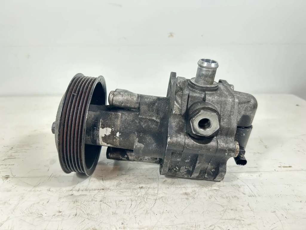 [1000361] Bomba dirección asistida BMW X5 E70 3,0 N52B30A 678100401