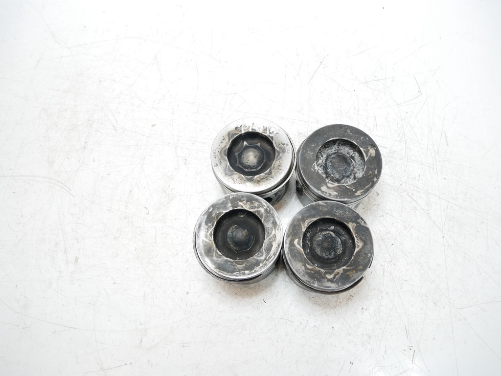 [MTD-462138] 4x Pistones Land Rover Range Rover Velar 2.0 D180 204DTD AJ20D4