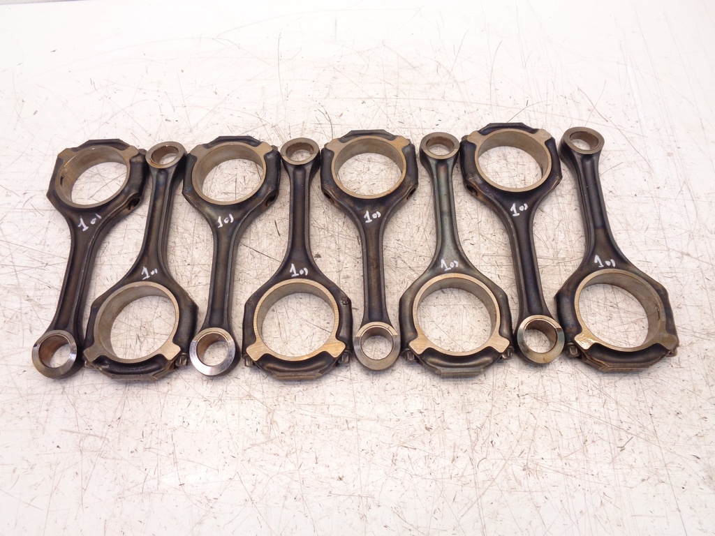 [MTD-382845] Biela Mercedes-Benz GL 450 X164 4.7 273.923 M273
