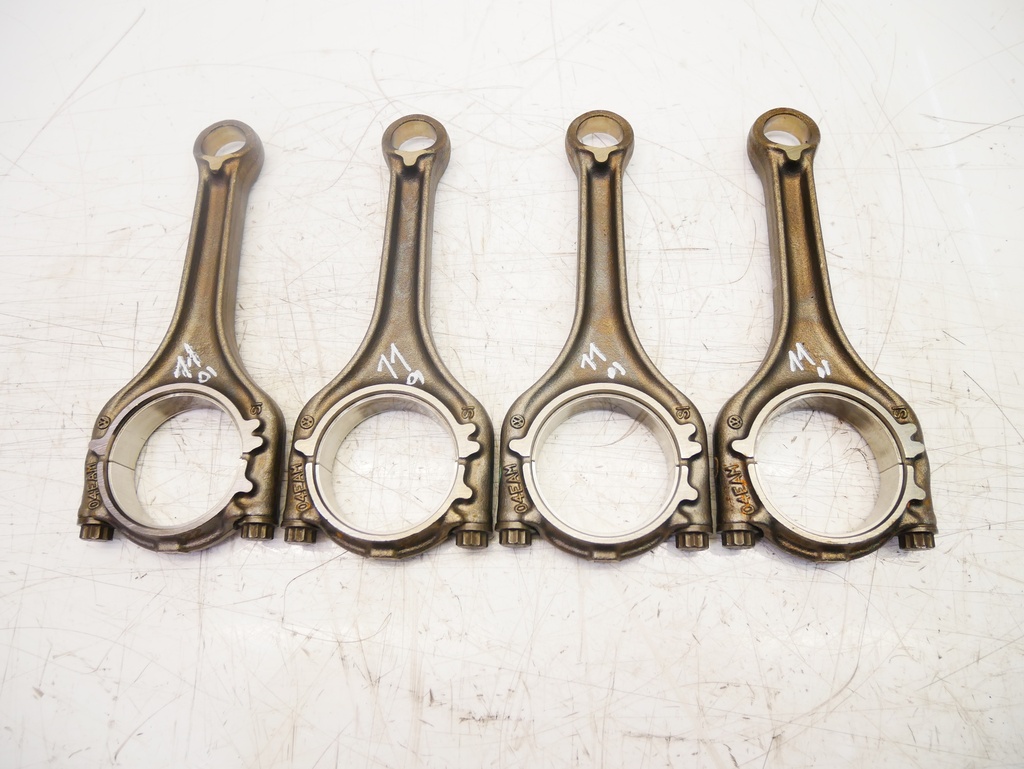 [MTD-403296] 4x Biela Seat VW Leon Golf 1.5 TSI DACA DAC 04EAM 04E198401AE