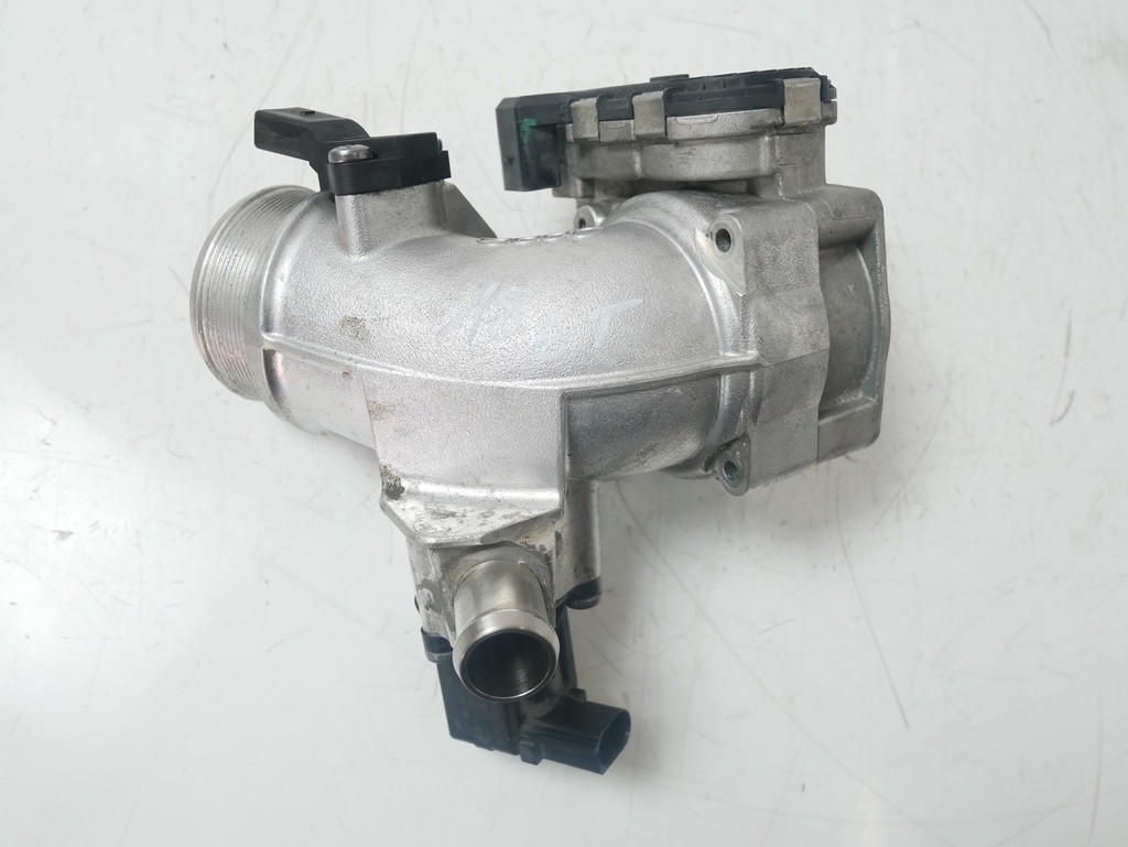 [MTD-458237] Mariposa de admisión Audi A3 RS3 TT 2.5 quattro CEPA CEP 079133062G 07K133066C