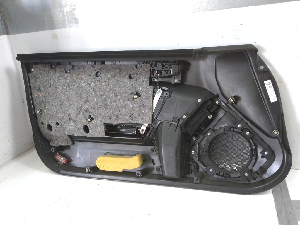 [MTD-527670] Revestimiento de puerta Toyota GT 86
