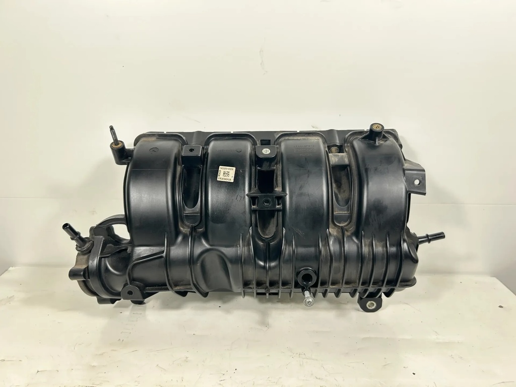 [1000365] Colector admisión Ford Mustang 2.3 Ecoboost N48H FR3E9424JA