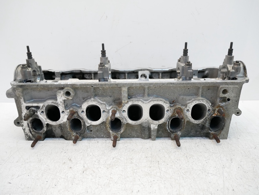 [MTD-494169] Culata VW Transporter T4 2.4 D AJA 074103373