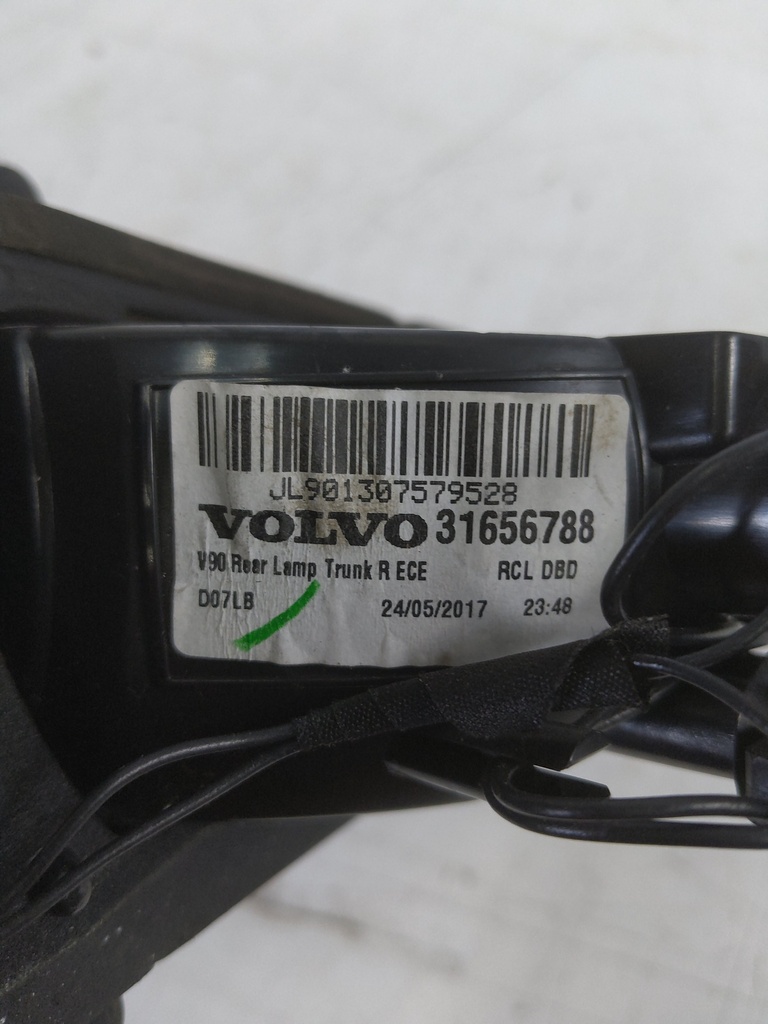[MTD-527681] Luz trasera para Volvo V90 II Estate