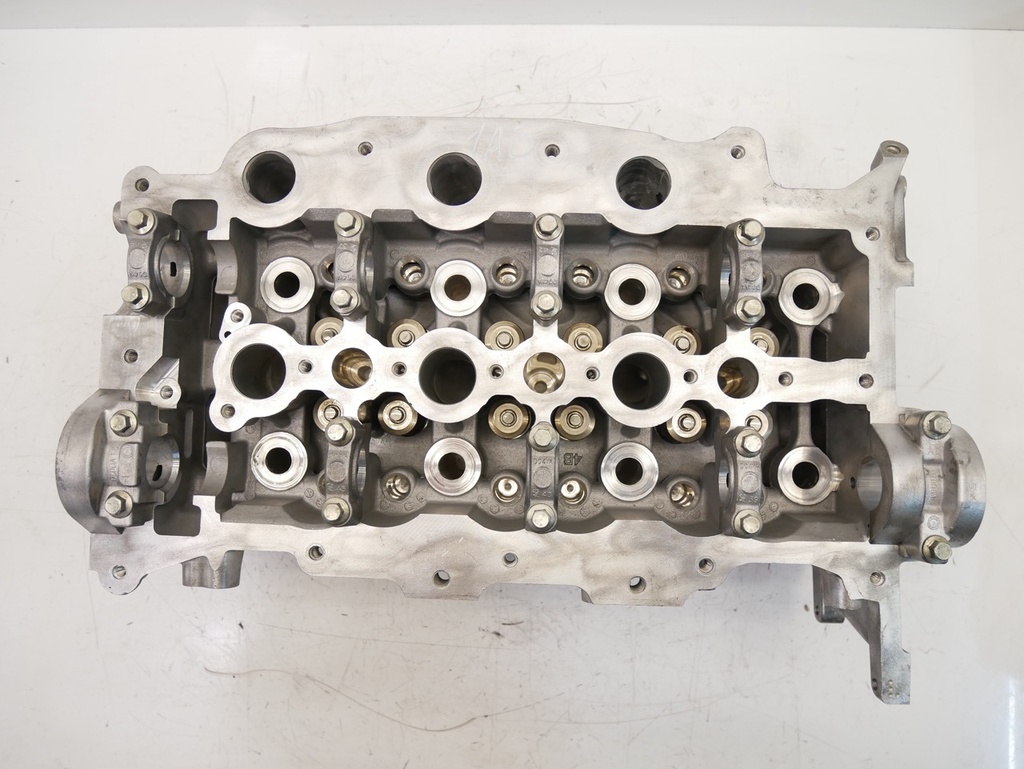 [MTD-483204] Culata derecha Land Rover Discovery 3.0 D 306DTA 9X2Q-6090-DA