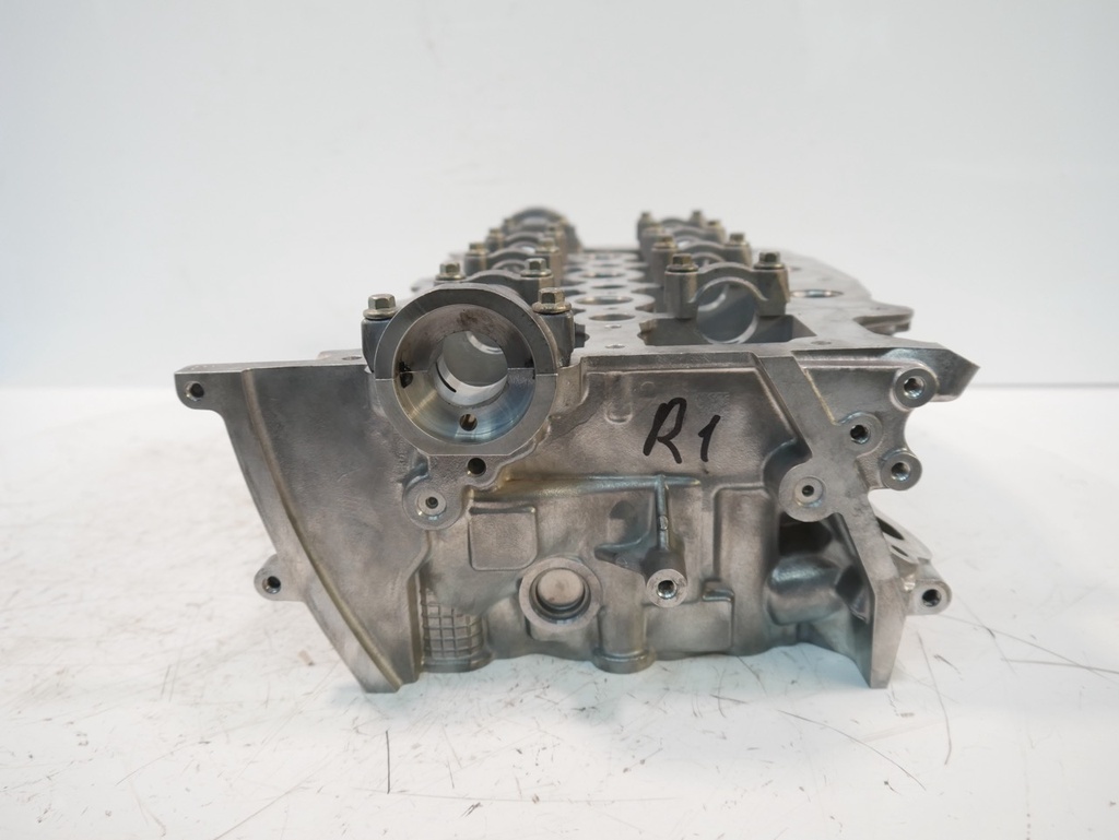 [MTD-487008] Culata derecha Land Rover Discovery MK5 3.0 D 306DTA 9X2Q-6090-DA