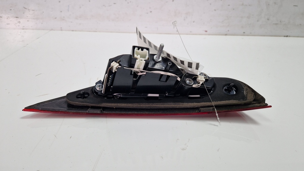 [MTD-509686] Luz trasera Mercedes CLA C118 1.3 200 Gasolina M282.914