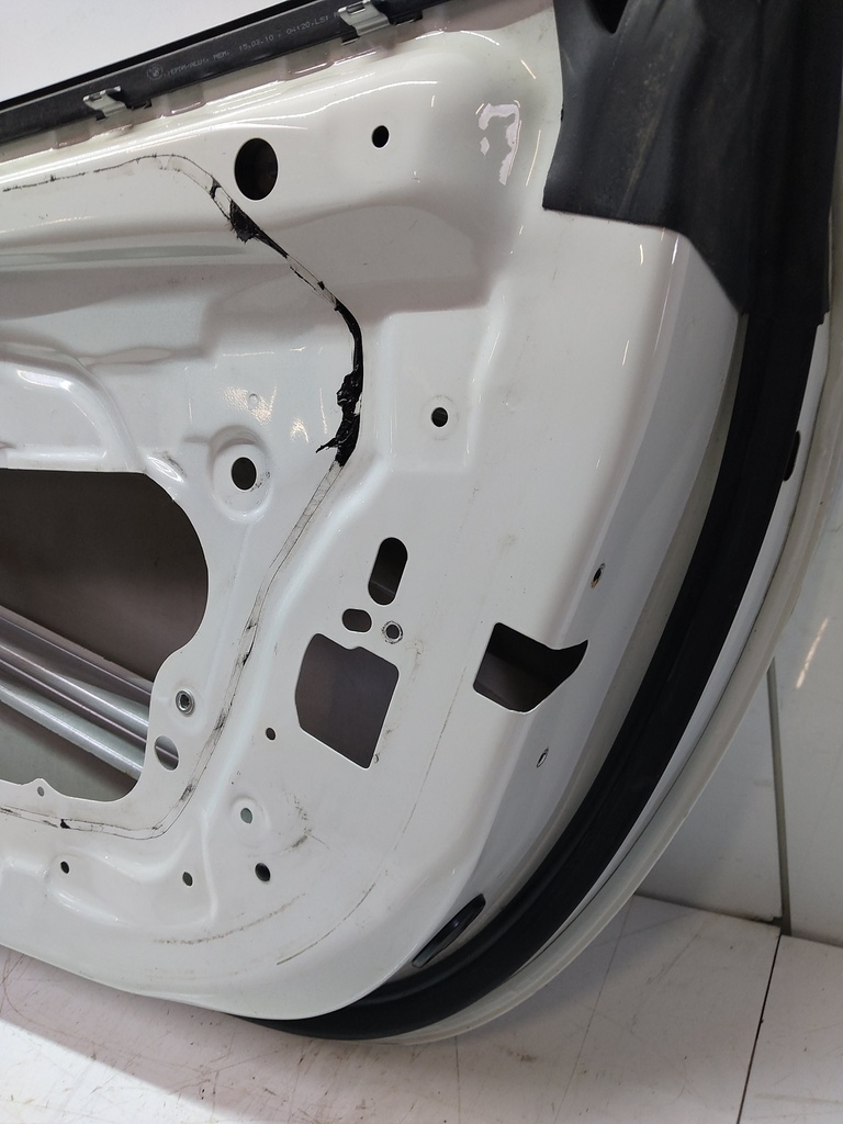 [MTD-518144] Puerta delantera derecha BMW Z4 E89 2010 41009628750 Alpine White