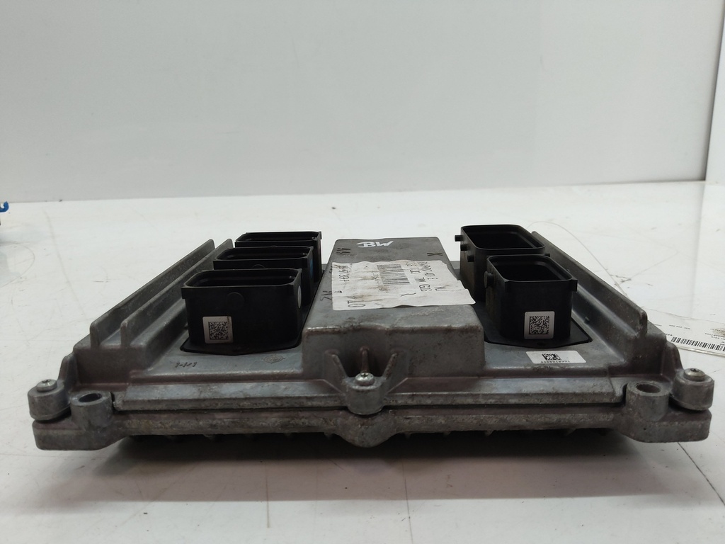 [MTD-523713] Módulo de control del motor AUDI A4 B9 Avant 2016 CRTC 3.0 TDI 8W0907401E
