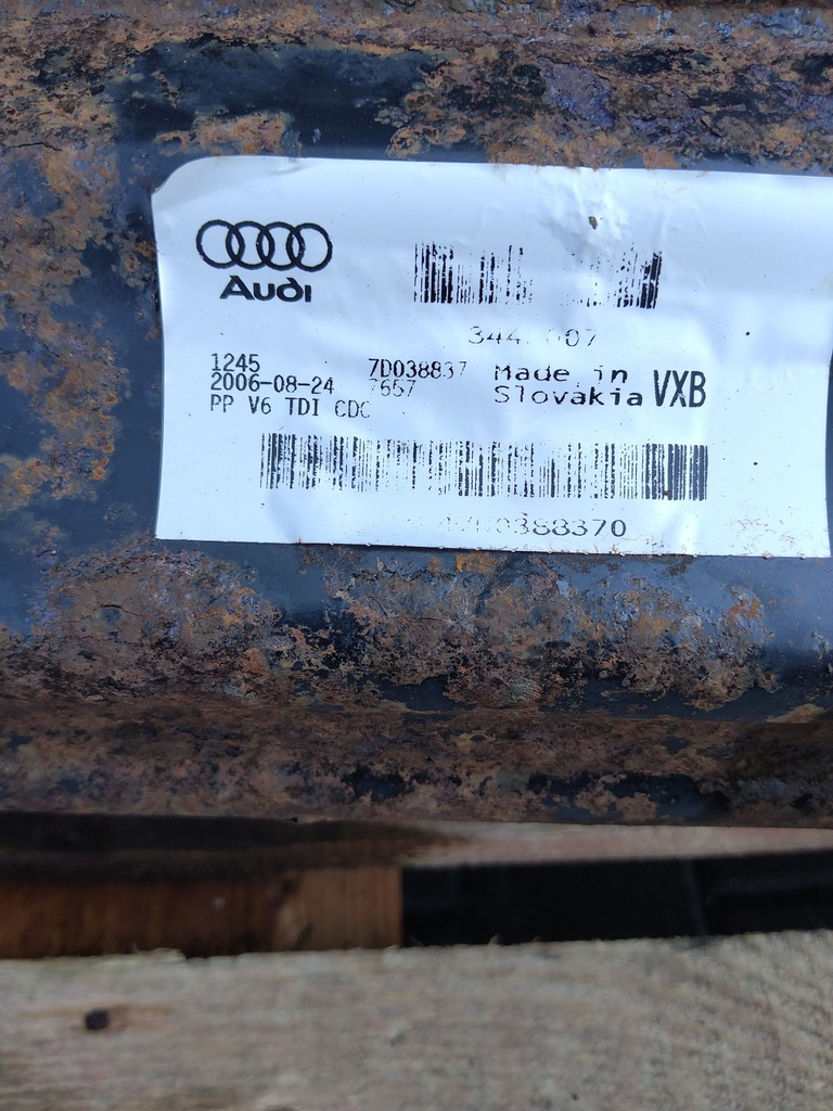 [MTD-522799] Eje trasero completo Audi Q7 2007 BUG 3.0 TDI 7L8599030B