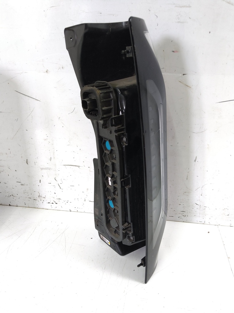 [MTD-525355] Luz trasera izquierda FORD TRANSIT CUSTOM 2023 2.0 EcoBlue