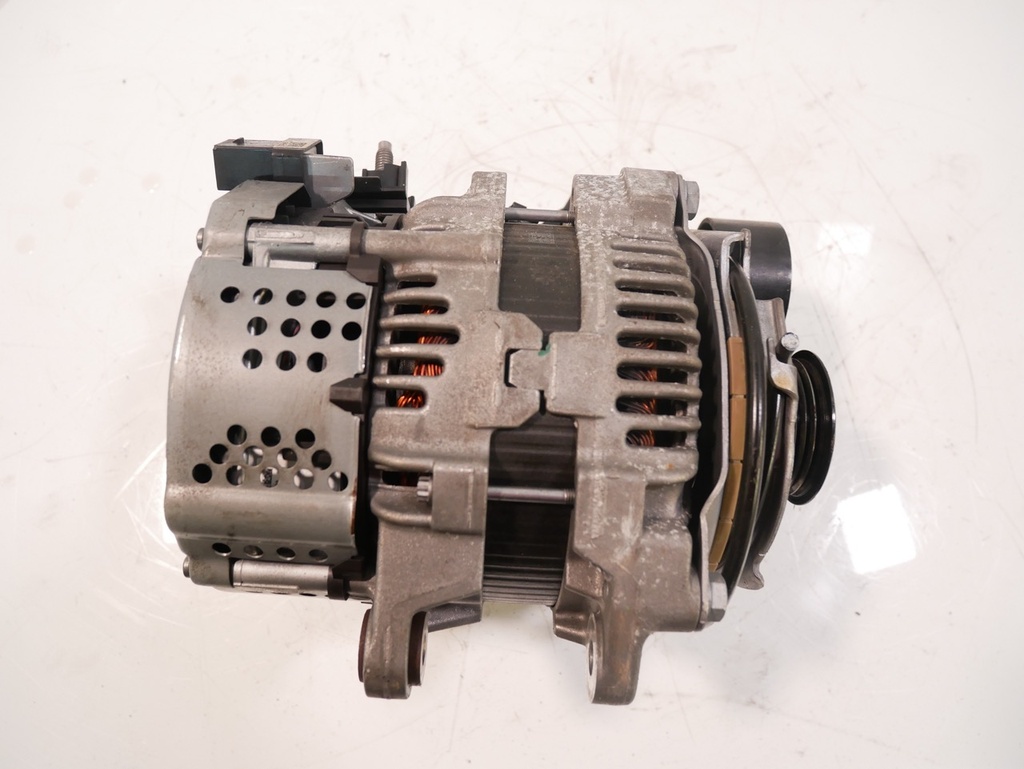 [MTD-410844] Alternador BMW Serie 5 G30 2.0 520d B47D20B B47 8490438