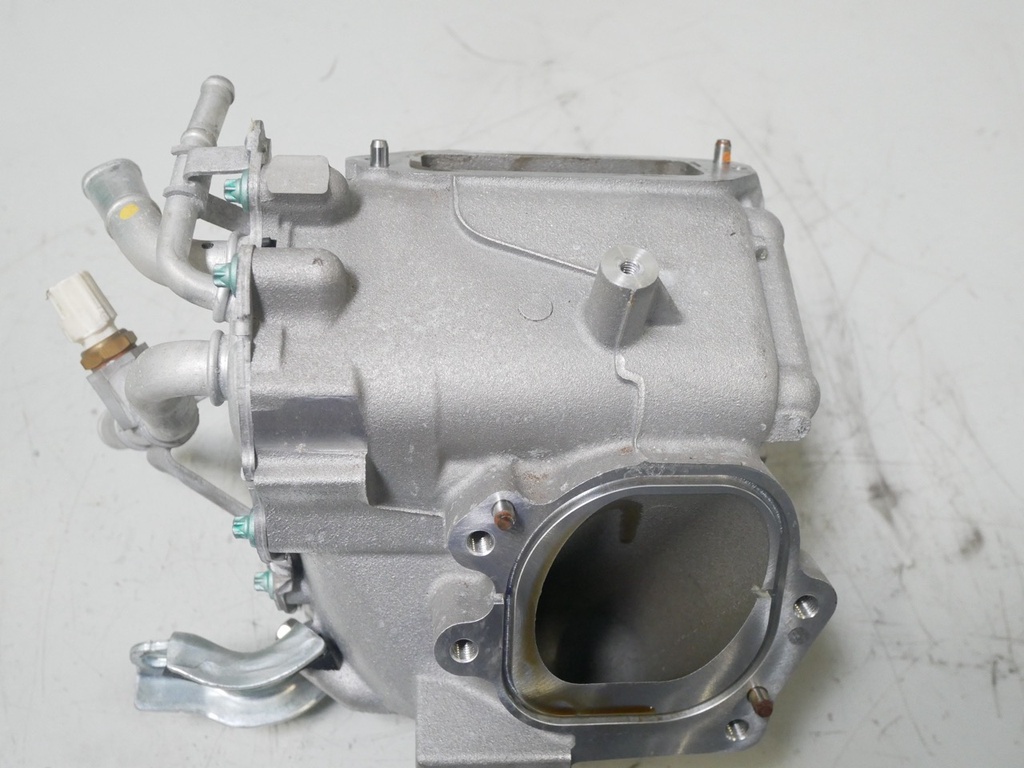 [MTD-427190] Colector de admisión Mazda 3 BP 2.0 Skyactiv-X HF01 HFY1 A121L24D044