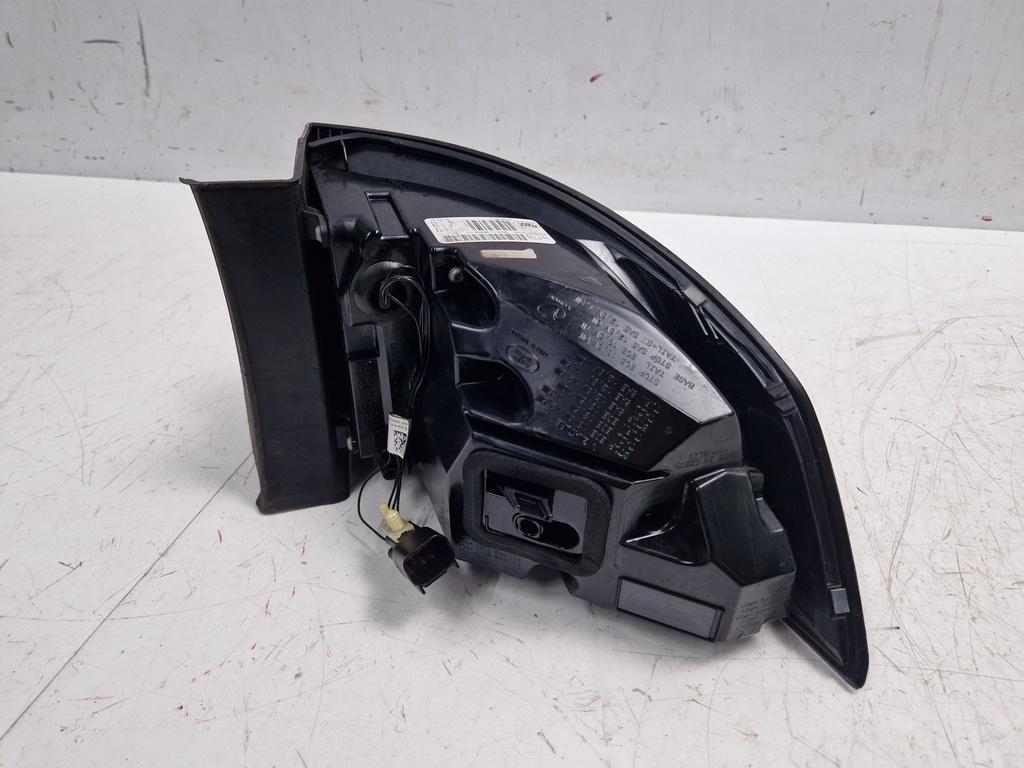 [MTD-498505] Luz trasera Land Rover Discovery Sport L550 2.0 FK72-13404-CG