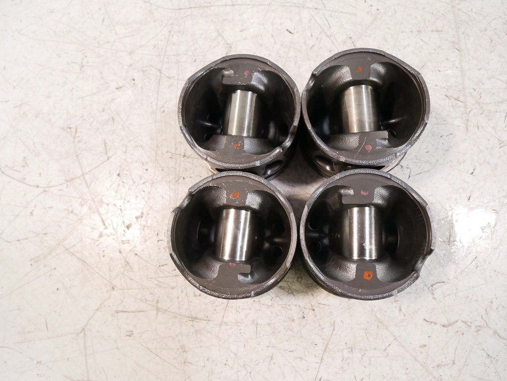 [MTD-455775] 4x pistones Chrysler 300C LX 3.0 CRD V6 EXF 82955