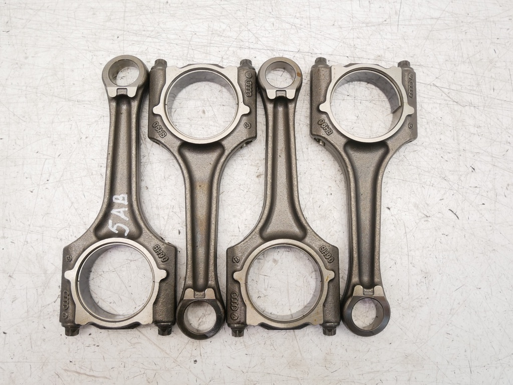 [MTD-473131] 4x Biela Audi A4 A5 A6 Q5 2.0 TFSI CAEB CAE 06HB