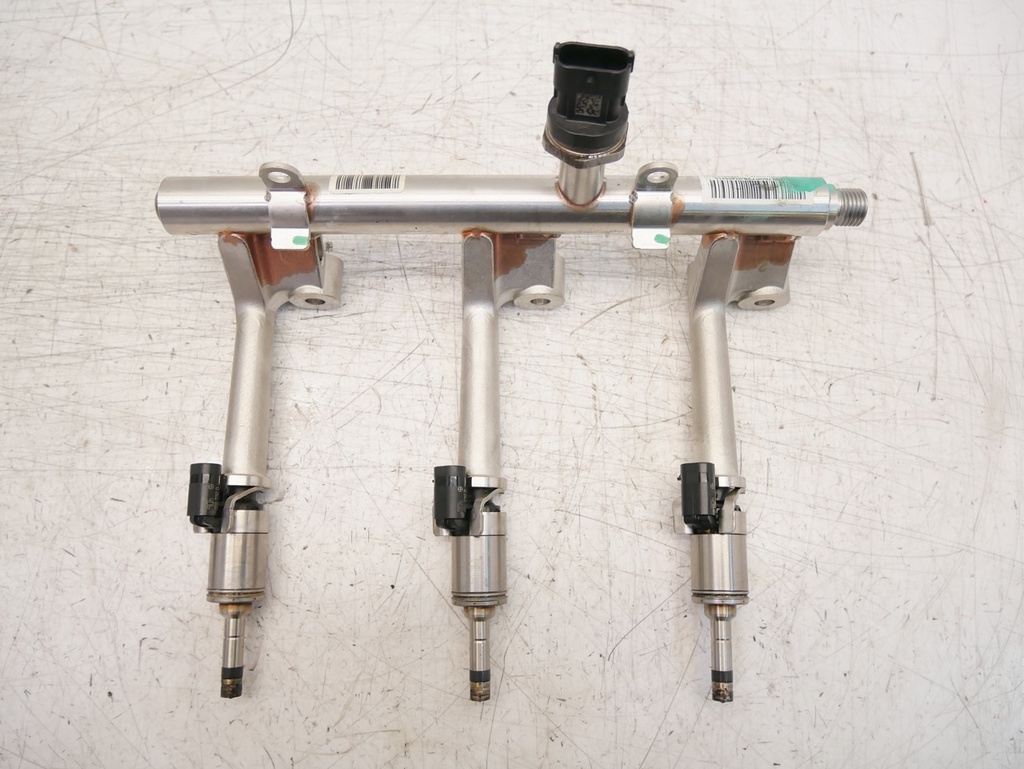 [MTD-448340] Carril del inyector Volvo XC40 1.5 T3 B3154T7 31405315 93601527