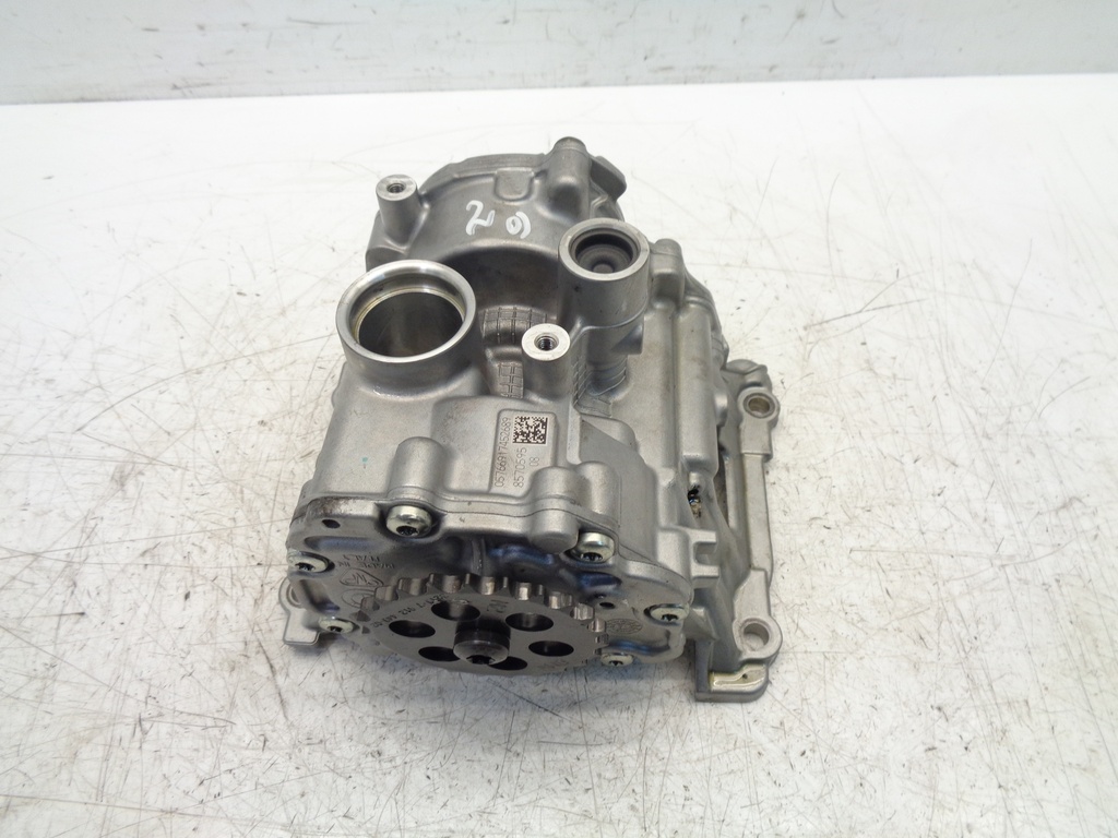 [MTD-381876] Bomba de aceite BMW X5 G05 F95 3.0 D xDrive Diesel B57D30A 8570595