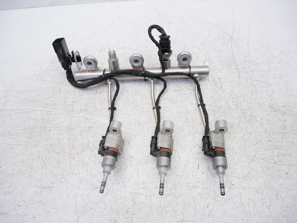 [MTD-409838] Rail de inyectores Opel Astra K, Adam, Corsa 1.0 Turbo D10XFL LE1 55509875
