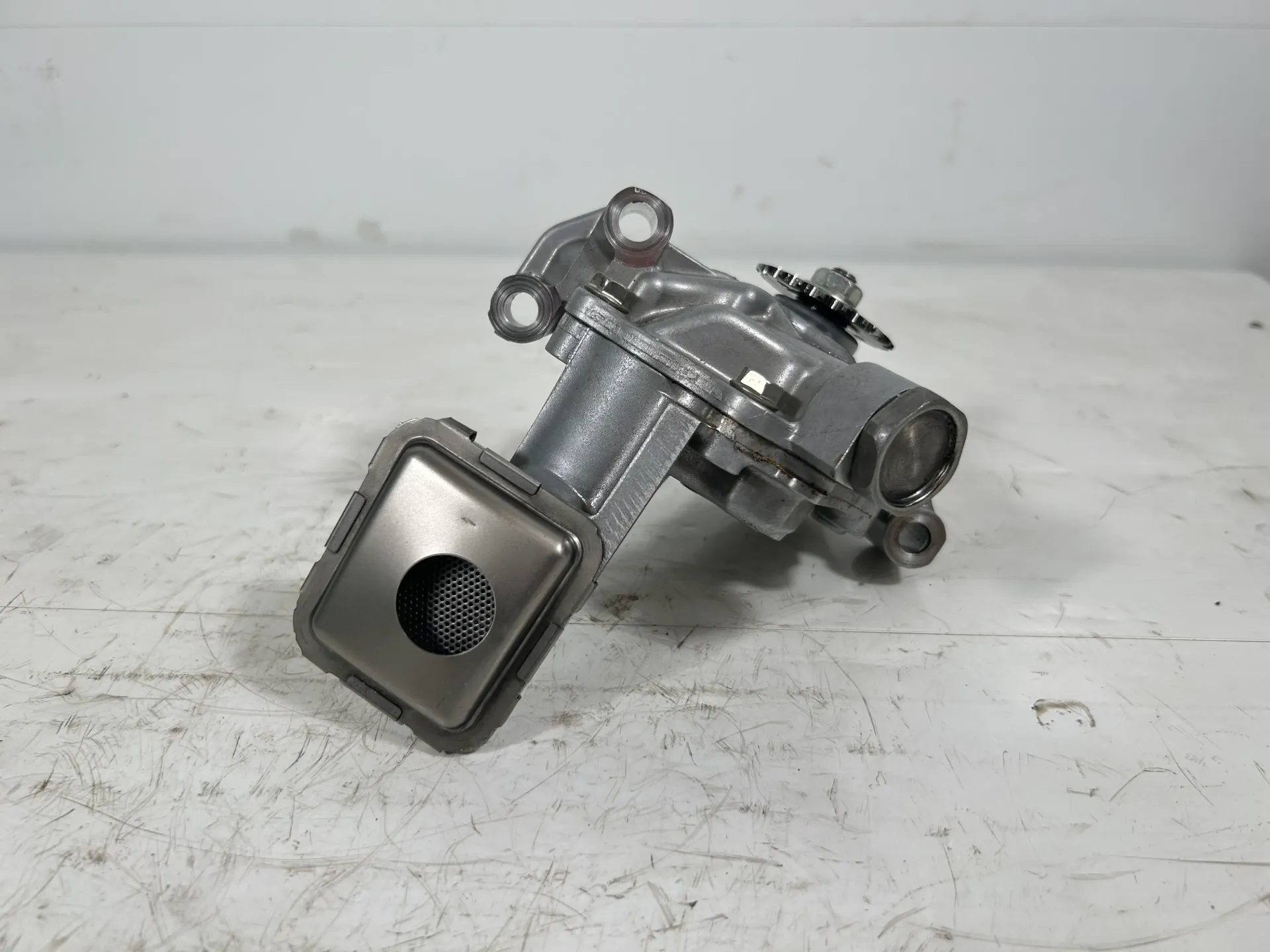 Bomba de aceite Toyota Auris 1,8 Hybrid 2ZR-FXE