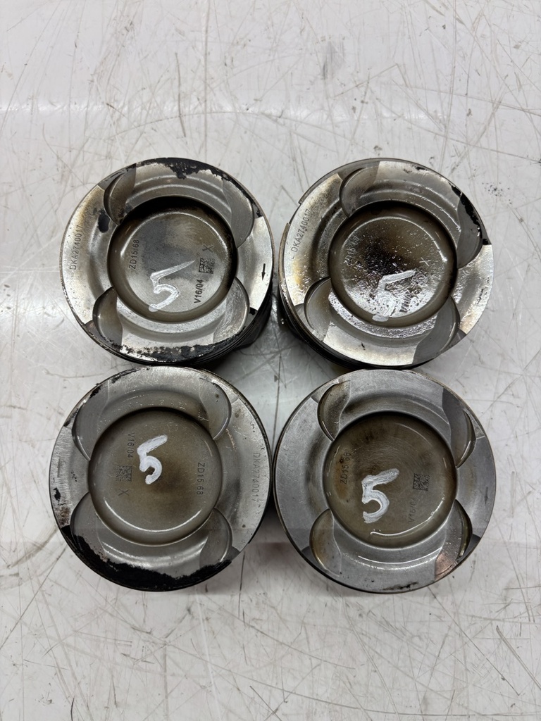 [MTD-486816] Pistón Mercedes Clase C W205 1.6 gasolina M274.910 A2740300017
