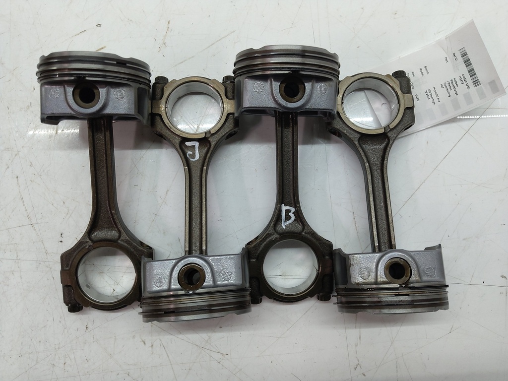 [MTD-527580] Pistón y biela Hyundai Kia i30 Sportage IV 1.6 GDI