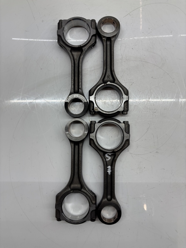 [MTD-441036] 4x Biela Mitsubishi Outlander MK3 GG 2.2 DI-D 4N14 1115A529