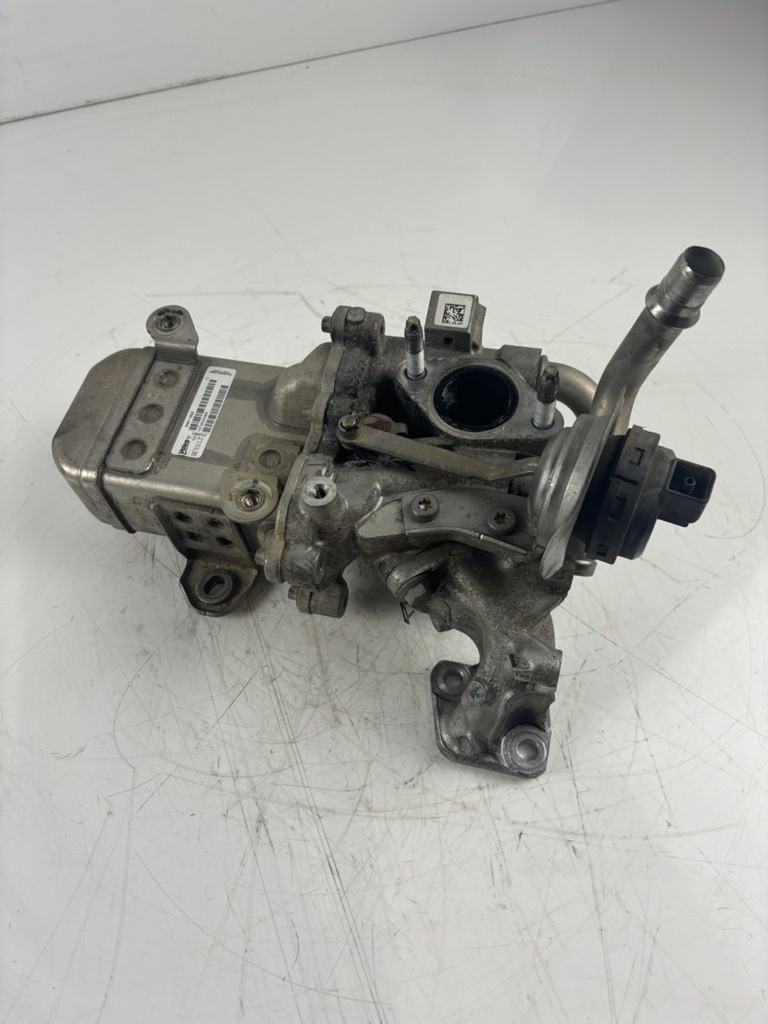 [MTD-438938] Enfriador de gases de escape Nissan Navara D23 2.3 dCi YS23DDT M9T280 147354256R