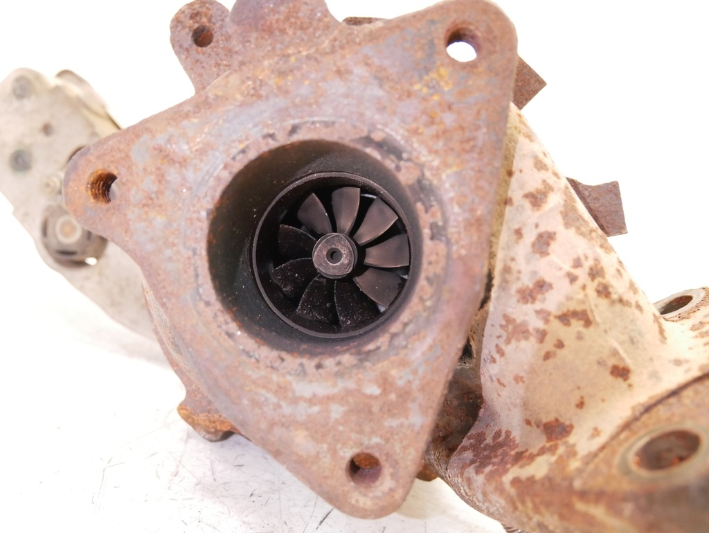 [MTD-407417] Turbocompresor Land Rover Discovery 3.0 SDV6 TD 4x4 306DT AX2Q-6K682-DC