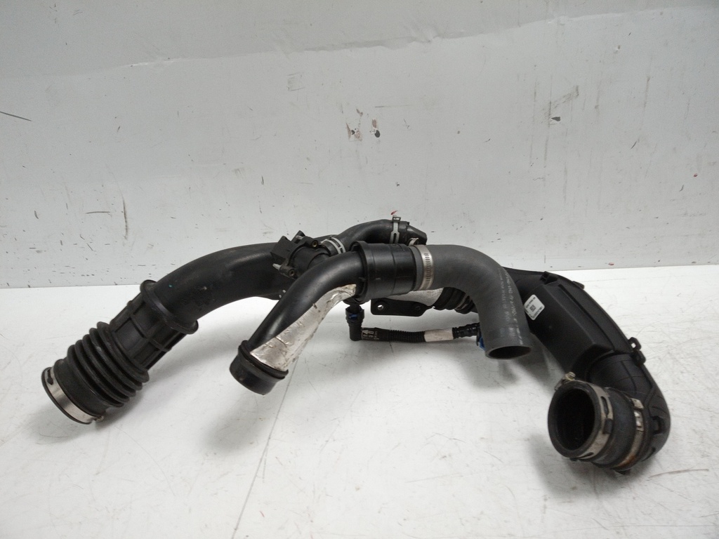 [MTD-499620] Conducto de aire Ford Focus MK4 Turnier HP 2.3 EcoBoost ST N3DA K2G3-9F805-DB