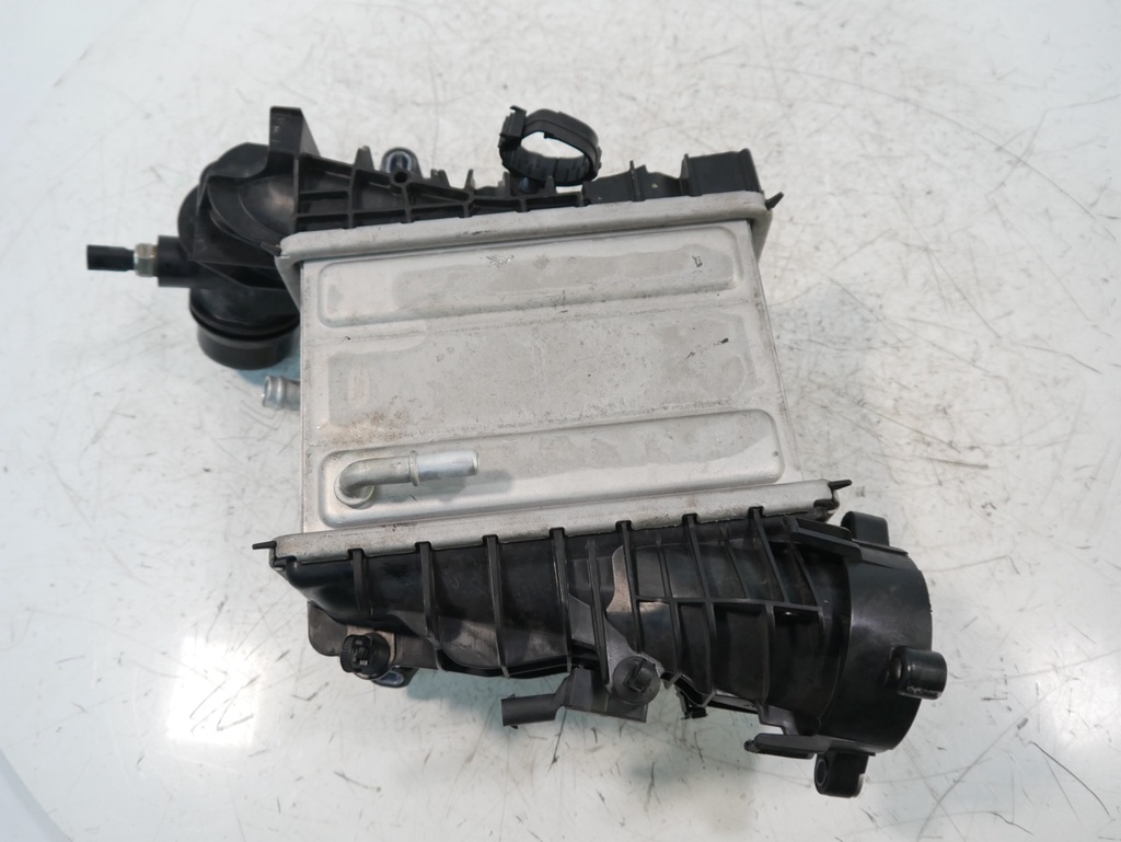 [MTD-496149] Intercooler Volvo XC60 II 2.0 Mild Hybrid AWD D420T8 8641466
