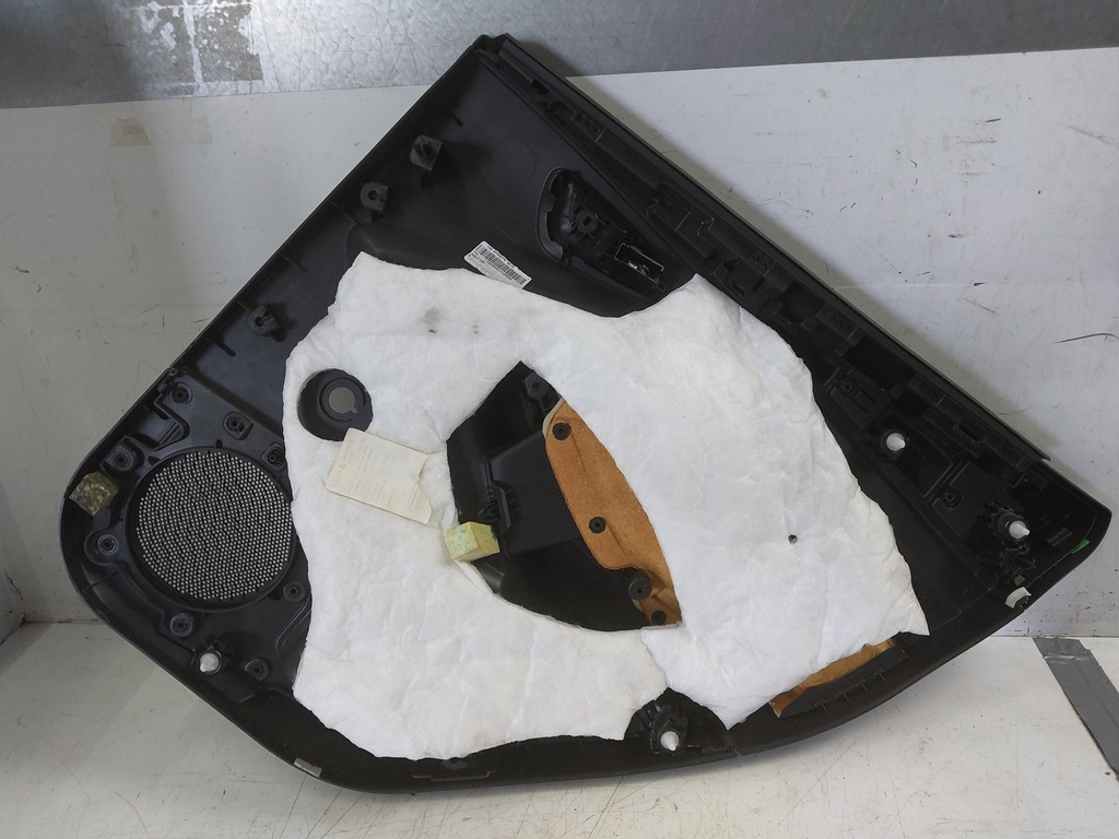 [MTD-527536] Revestimiento de puerta Ford Focus MK3