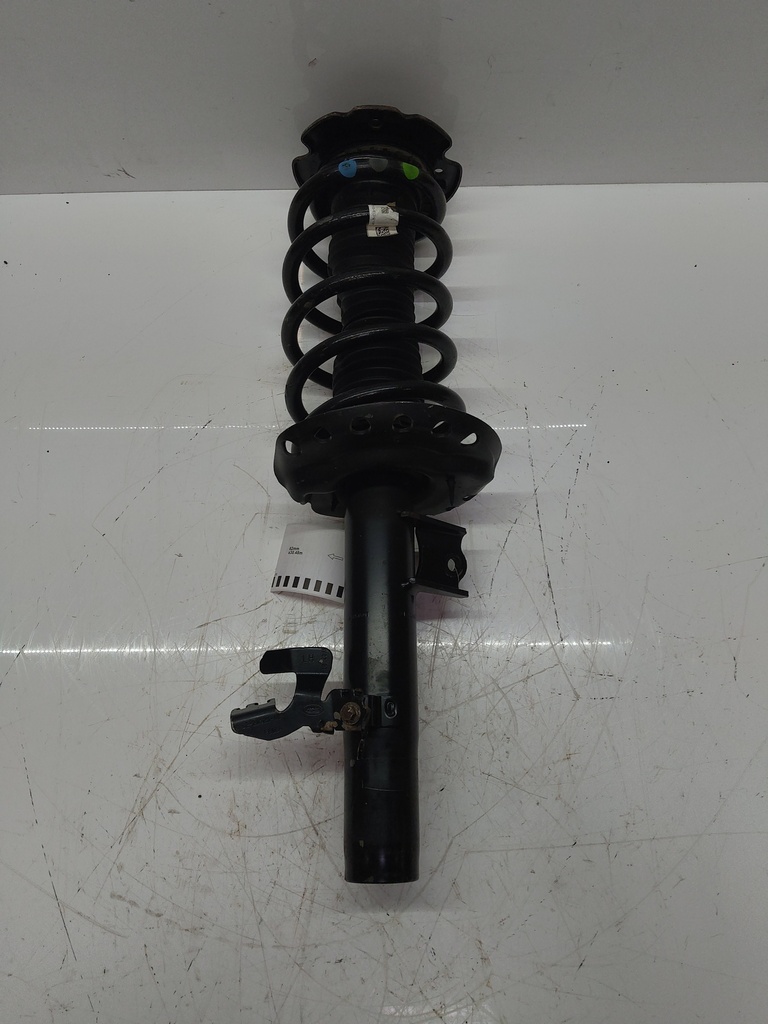 [MTD-503472] Puntal de suspensión izquierdo Land Rover Discovery Sport L550 2.0 D 204DTY LK72-18K001-AC