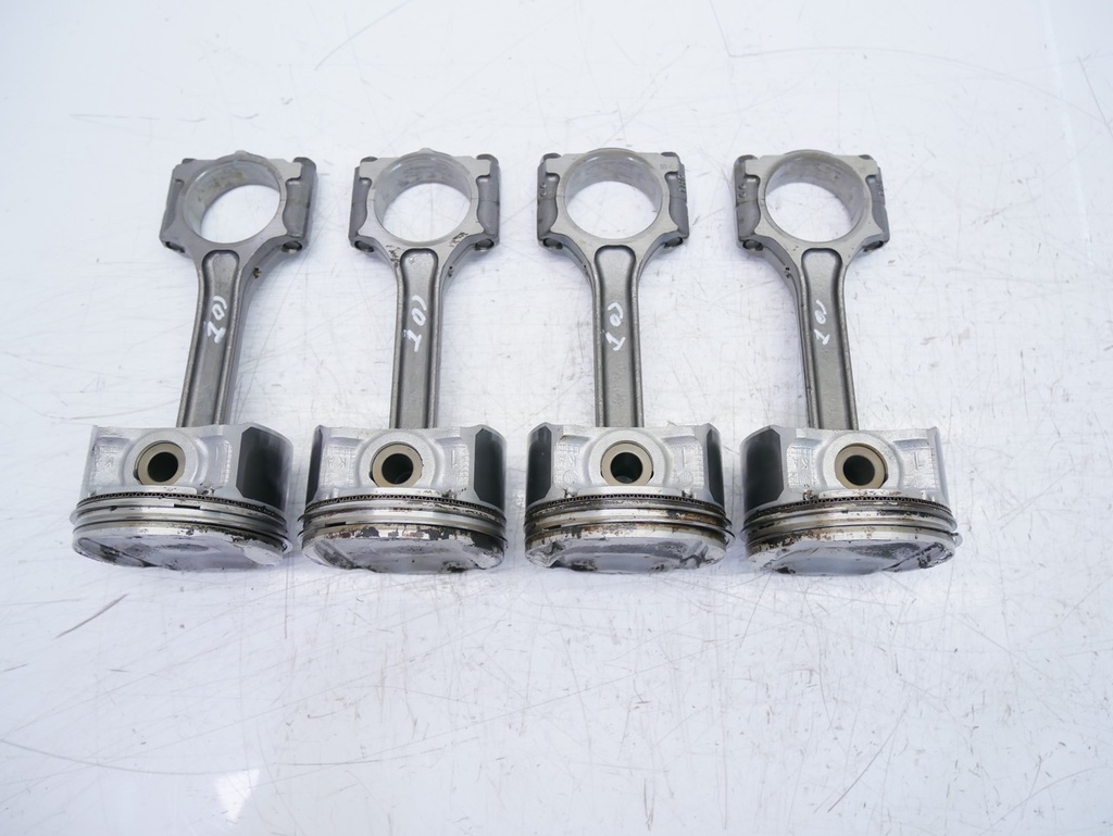 [MTD-413557] Biela de pistón Nissan Juke F15 1.6 gasolina HR16DE HR16 ES