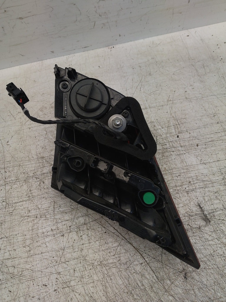 [MTD-527393] Luz trasera Peugeot 308 II