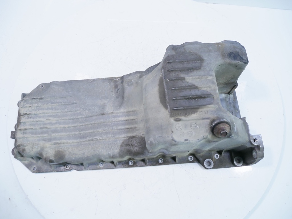 [MTD-419613] Cárter de aceite Chrysler Jeep 300C Grand Cherokee 5.7 V8 Hemi ECB 53021867AC