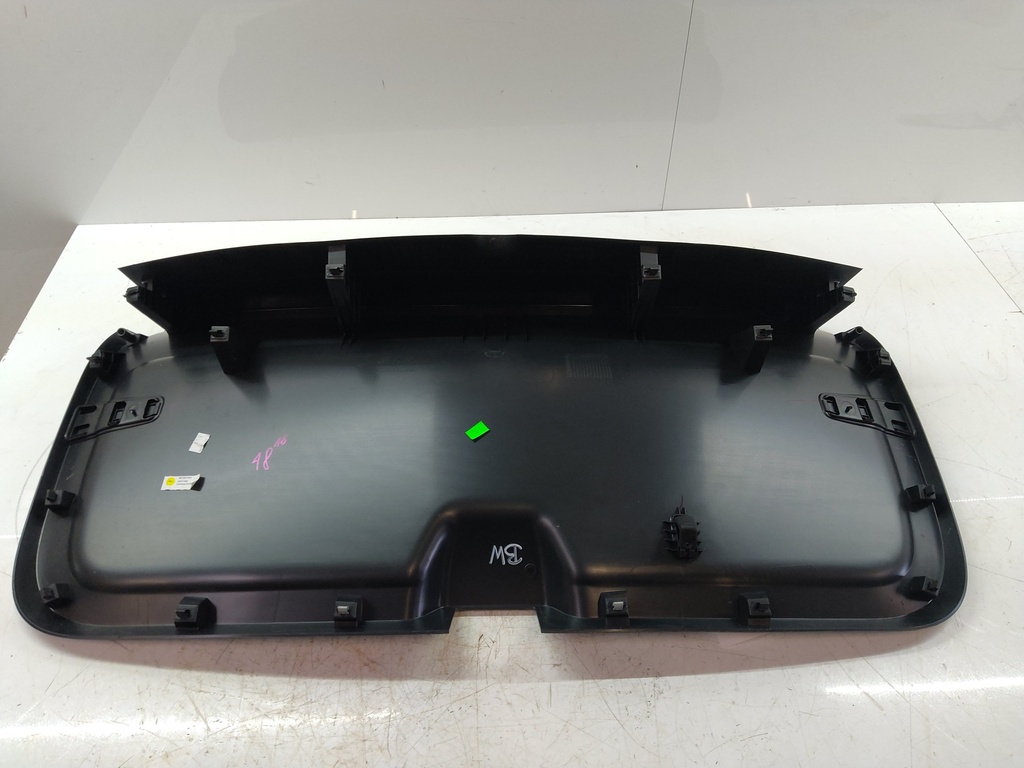 [MTD-527405] Revestimiento del portón trasero Skoda Octavia