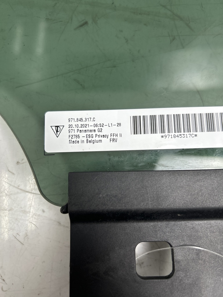 [MTD-498712] Cristal trasero izquierdo Porsche Panamera 971 2.9 V6 CSZ CSZB 971845317C