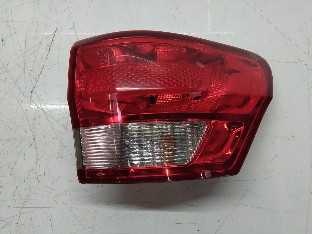 [MTD-508557] Luz trasera Jeep Cherokee IV WK 3.0 CRD V6 4x4 Diesel EXF 55079414AE