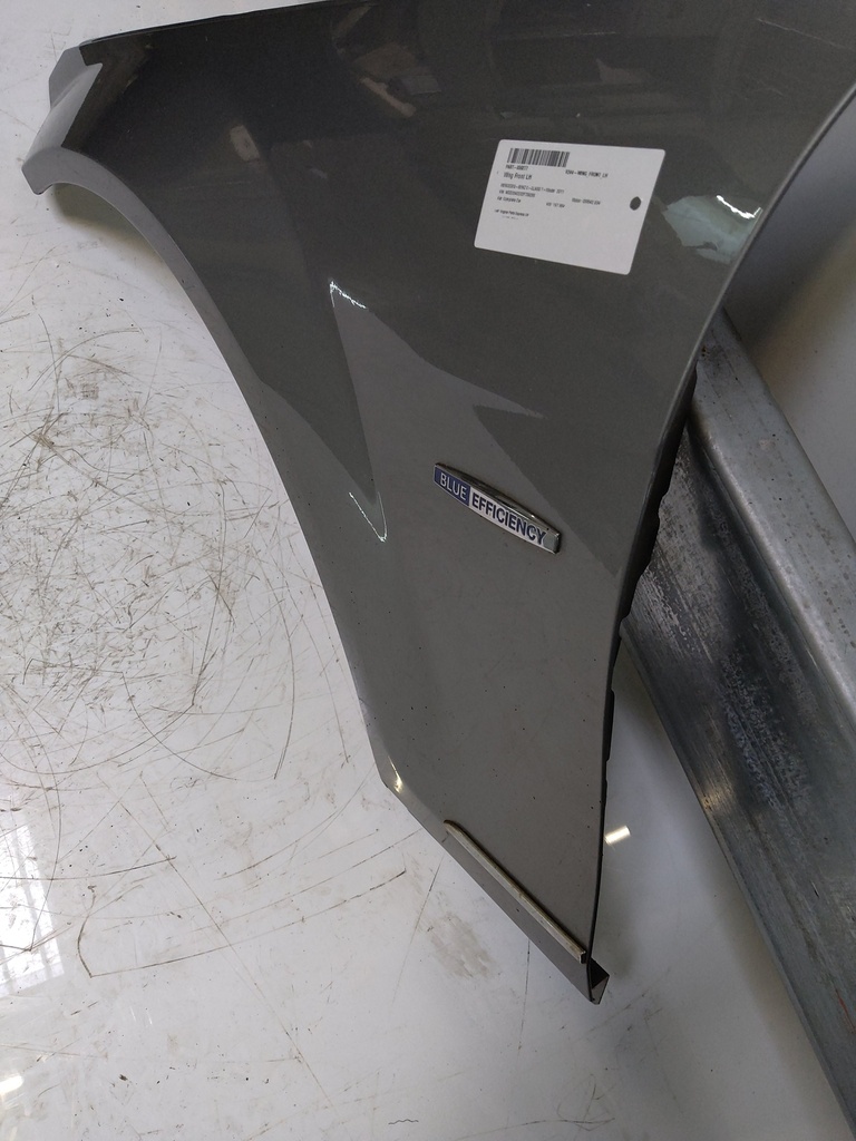 [MTD-517253] Guardabarros lateral izquierdo Mercedes Clase C S204 3.0 CDI