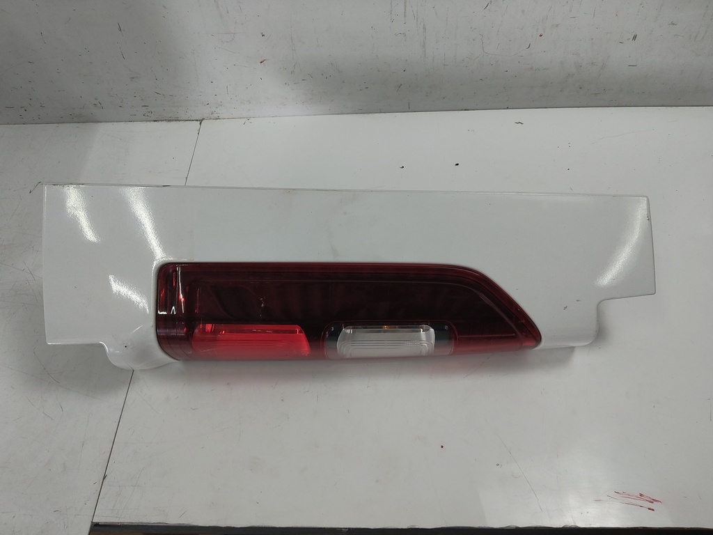[MTD-520965] Luz trasera RENAULT TRAFIC III 2.0 dCi M9R710 265A64439R