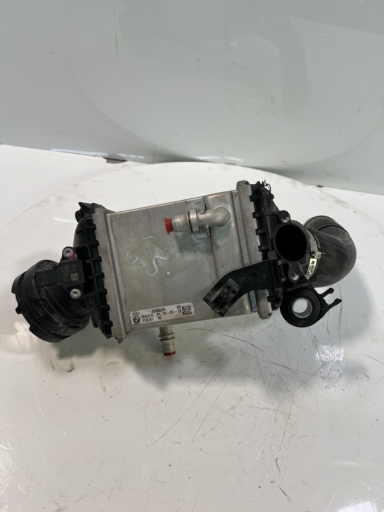 [MTD-417586] Intercooler BMW X7 G07 4.4 V8 M 50 i N63B44D N63 8660688