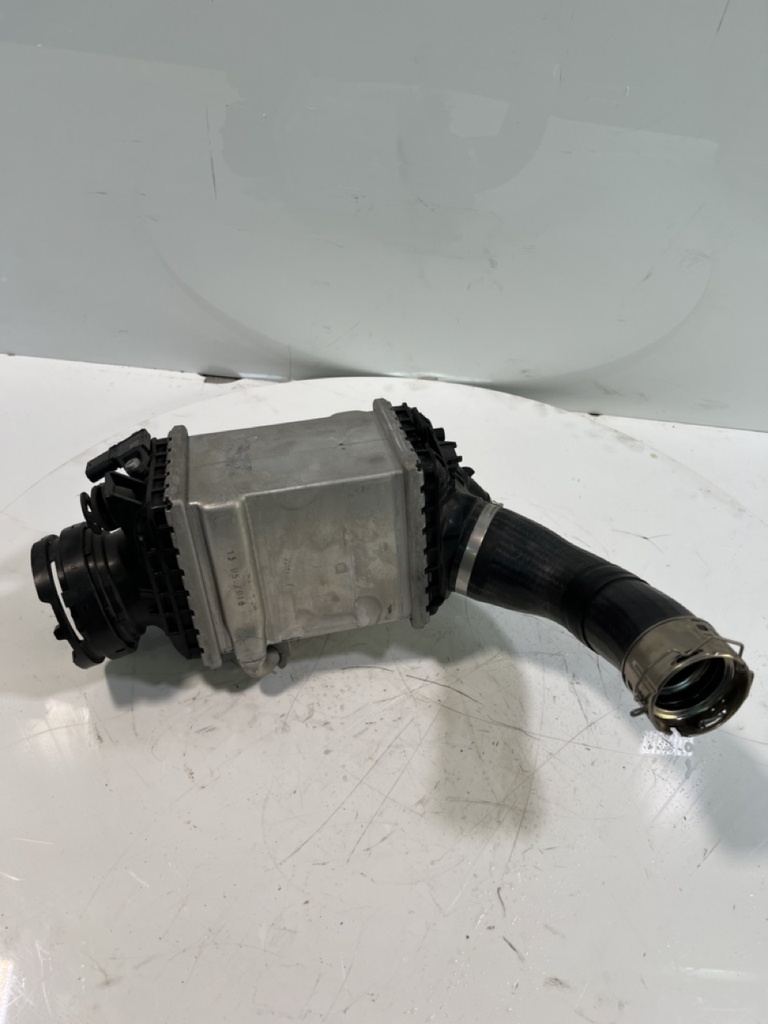 [MTD-417588] Intercooler BMW X7 G07 4.4 V8 M 50 i xDrive N63B44D 8660689