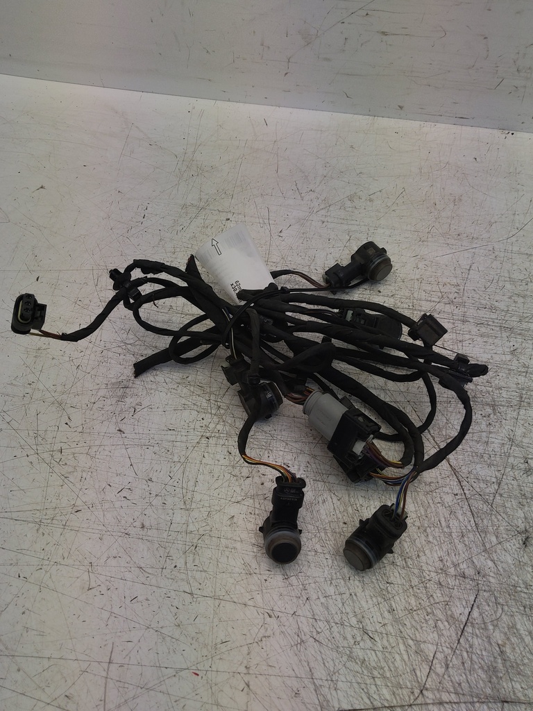 [MTD-527355] Sensores de aparcamiento con mazo de cables Mercedes-Benz CLA AMG 45S