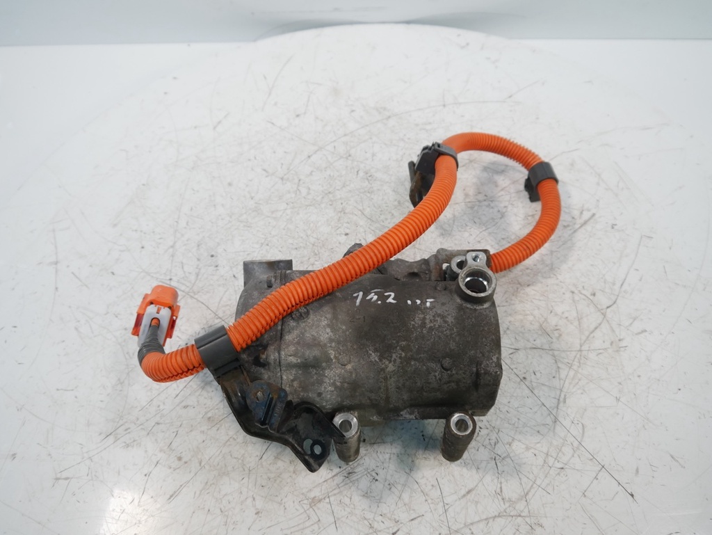 [MTD-493478] Compresor de aire acondicionado Toyota Prius W2 1.5 Hybrid 1NZ-FXE 042000-0197