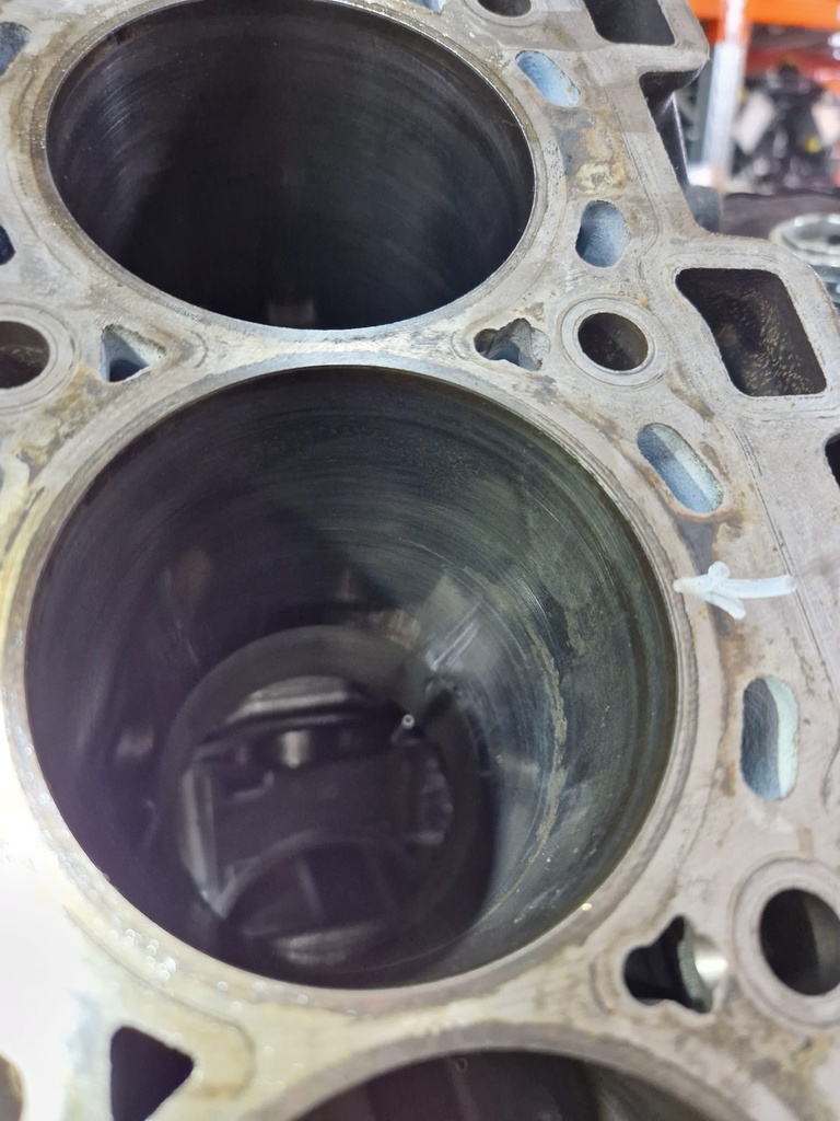 [MTD-454958] Bloque motor Nissan Navara NP300 2.3 dCi YS23E280 YS23DDT 2240190715