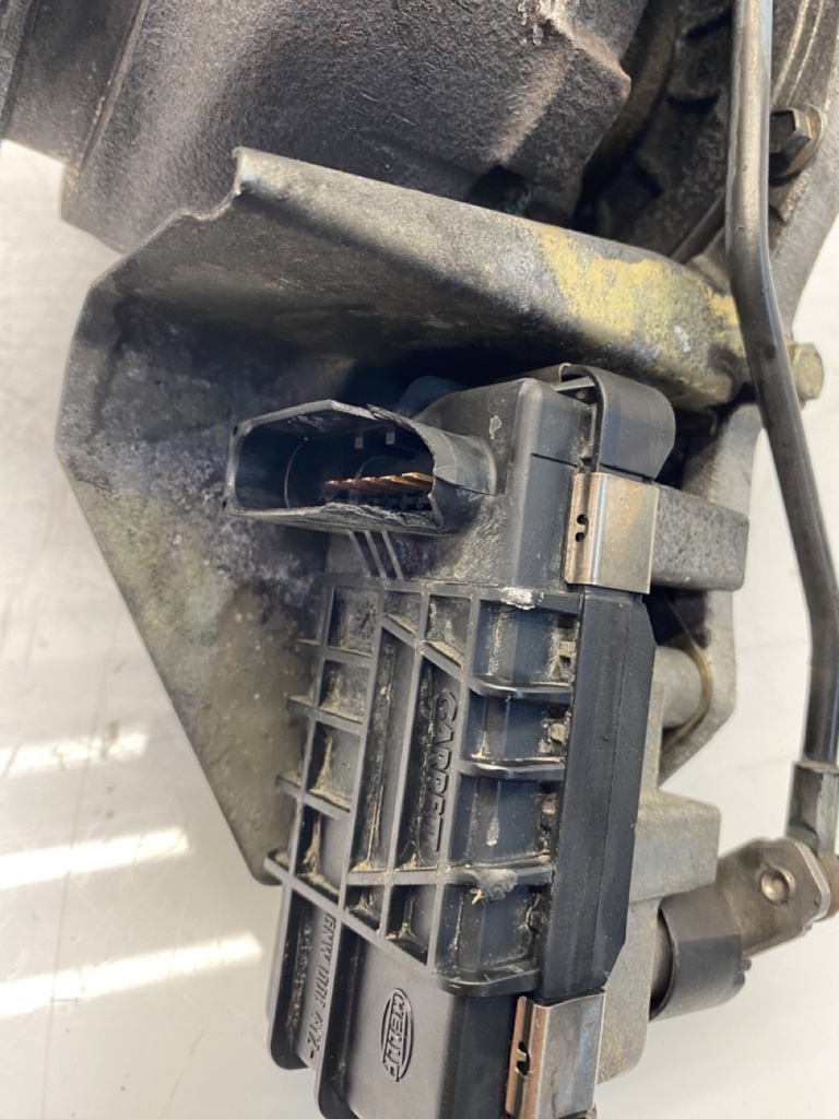 [MTD-424227] Turbocompresor Mercedes C-Klasse W203 S203 2.2 CDI OM646.963 646.963 A6460960499