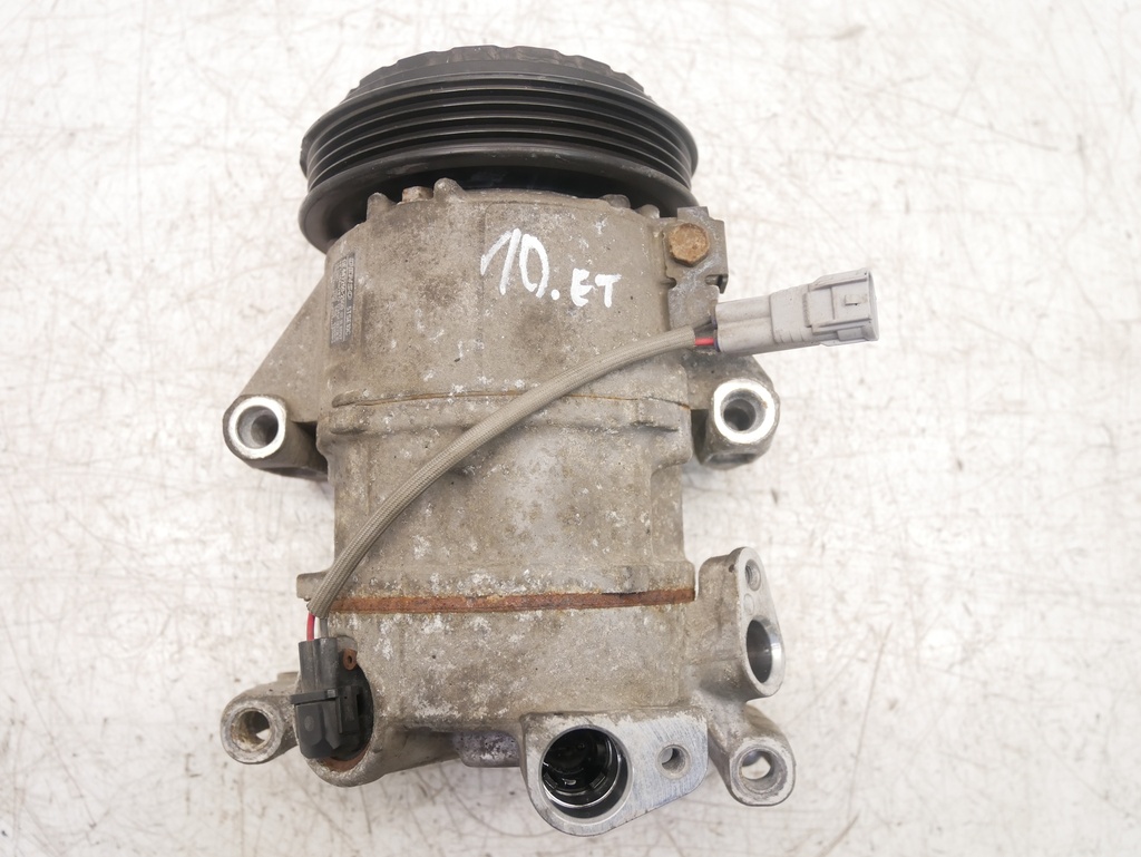 [MTD-393771] Compresor de aire acondicionado Toyota Yaris P13 1.5 gasolina 2NR-FKE